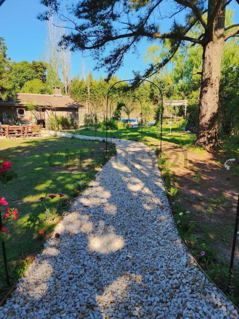 Foto de Casa quinta en venta en Arturo Segui, imagen 1