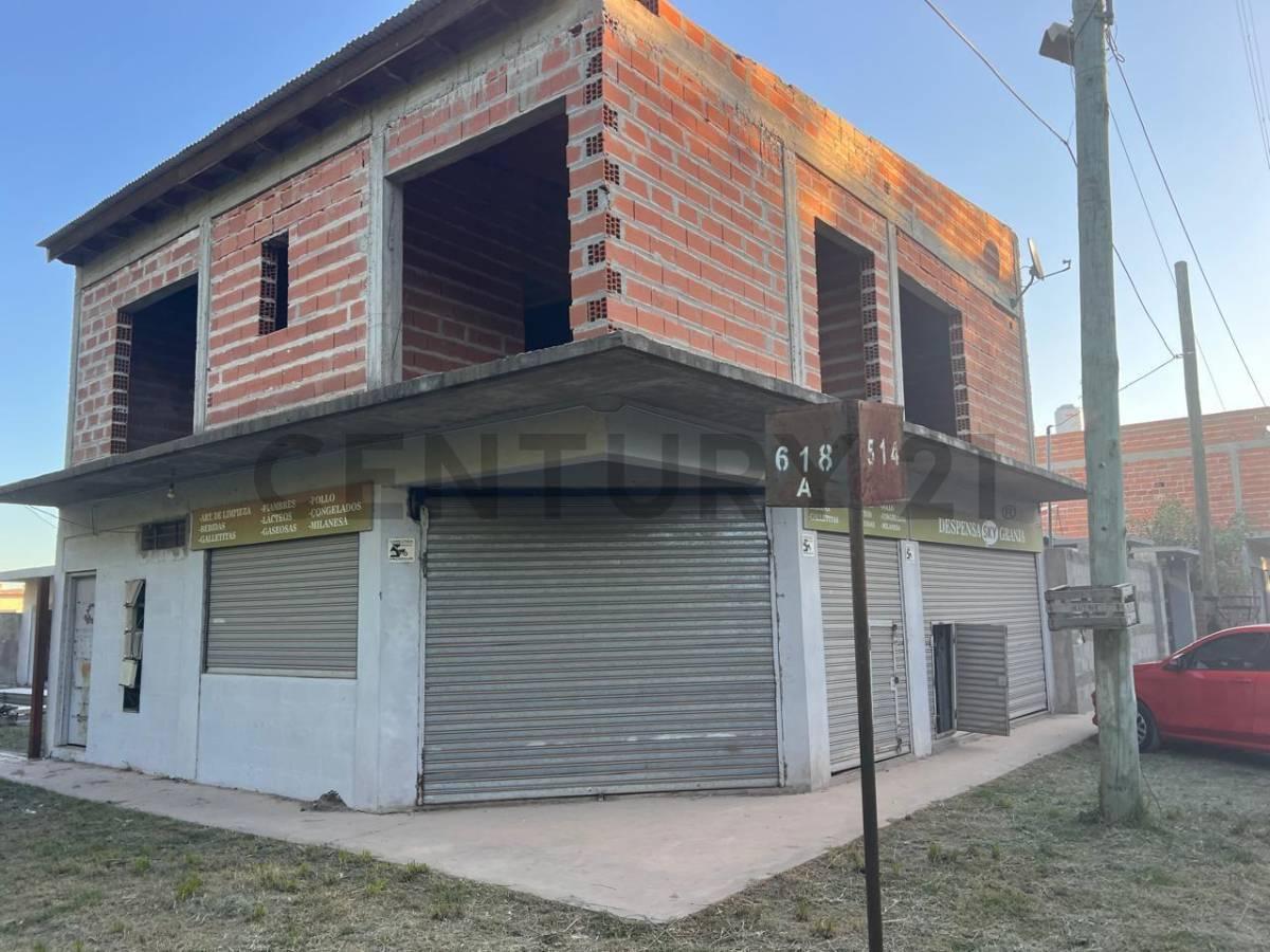 Foto de Inversión única en esquina: EL PATO - Local, dos departamentos mas, imagen 2