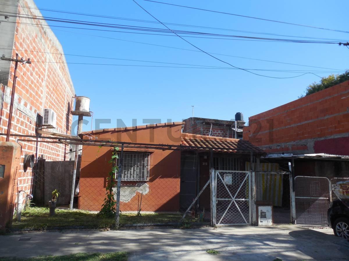 Foto de Oportunidad para Inversores – Casa Antigua a Reciclar en Lote de 10 x 21, imagen 5