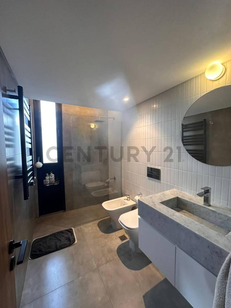 Foto de Departamento de categoría en pleno corazón de City Bell, imagen 3