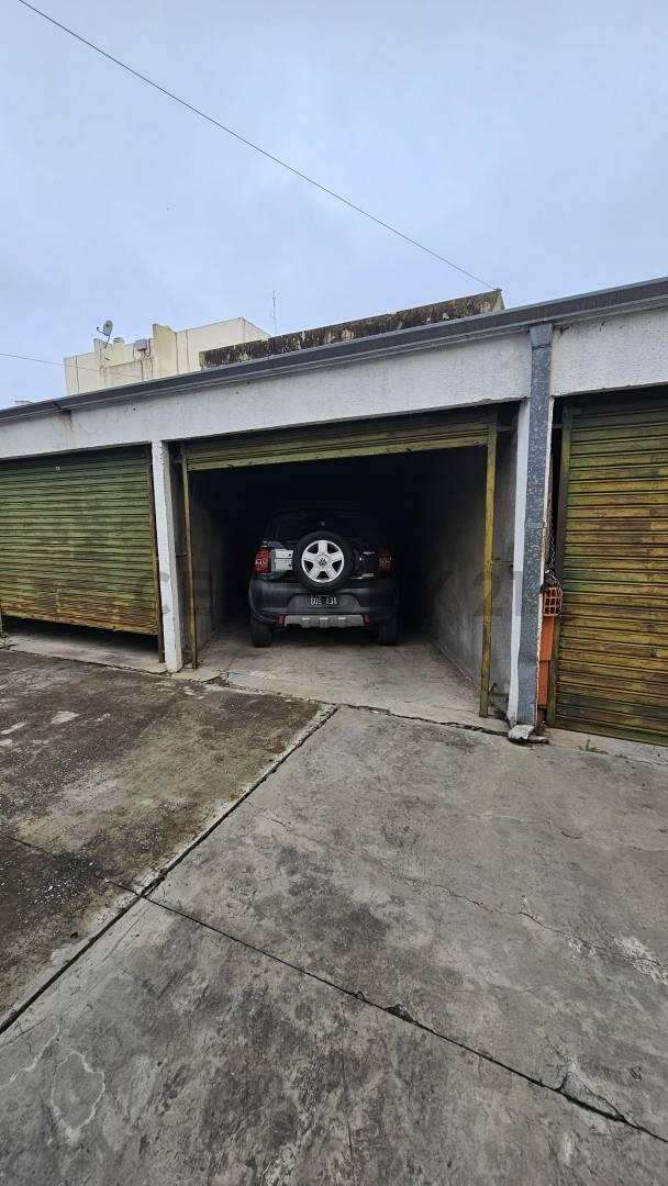Foto de VENTA DE COCHERA CUBIERTA EN LA PLATA, imagen 5