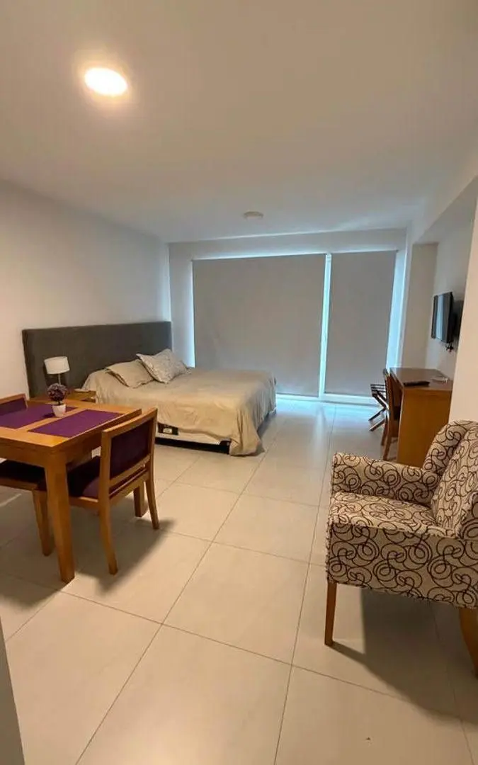 Moderno y luminoso monoambiente en alquiler 5