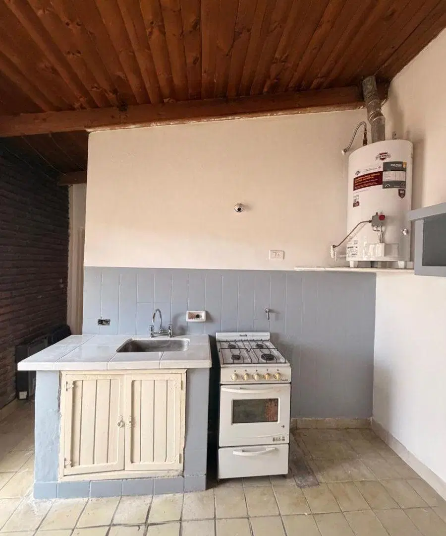 Departamento con Amplio Patio 2