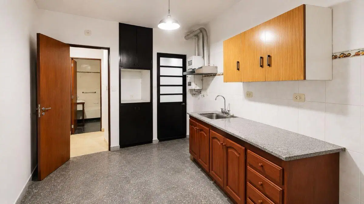 Departamento q dormitorio PB en excelente ubicación 4