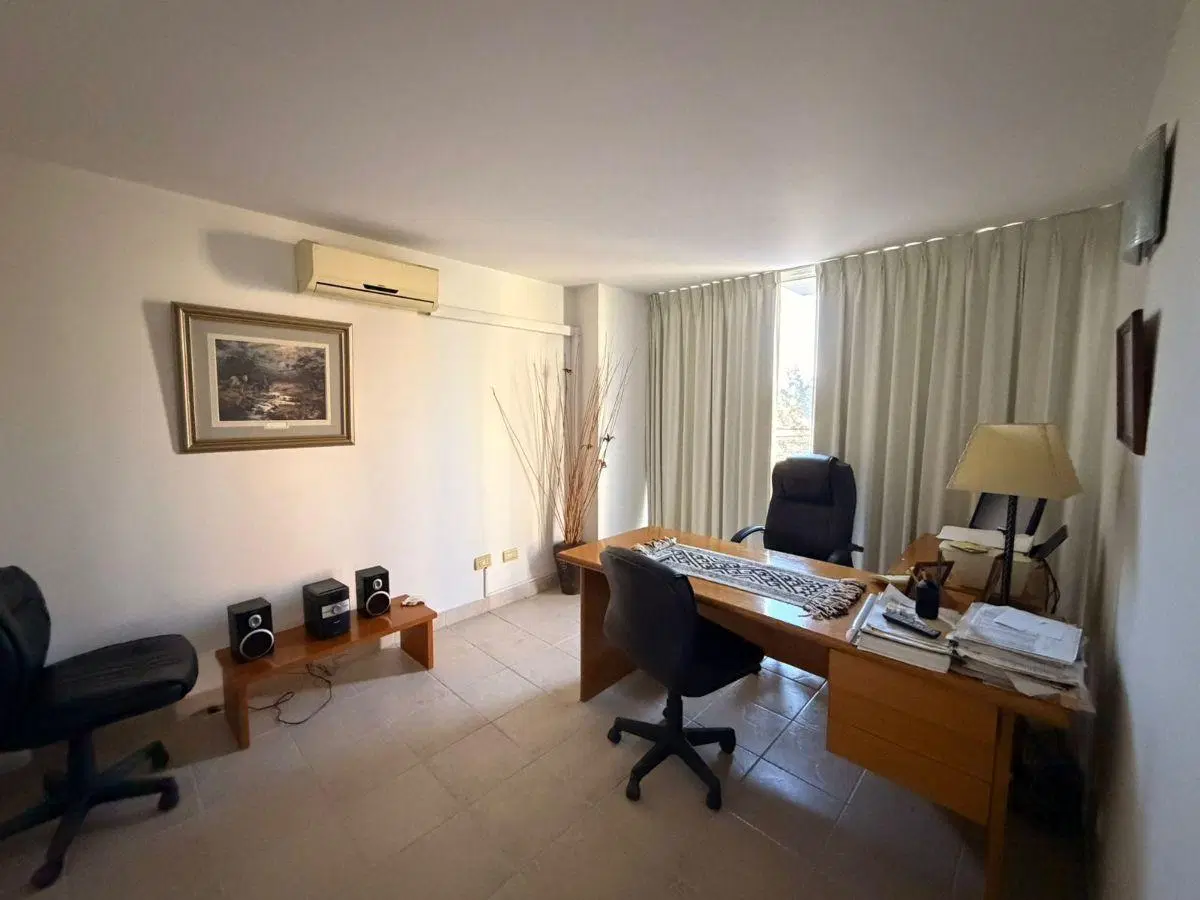 Oficina en venta - Santa Fe 1141, esquina Caviahue, Neuquén 5