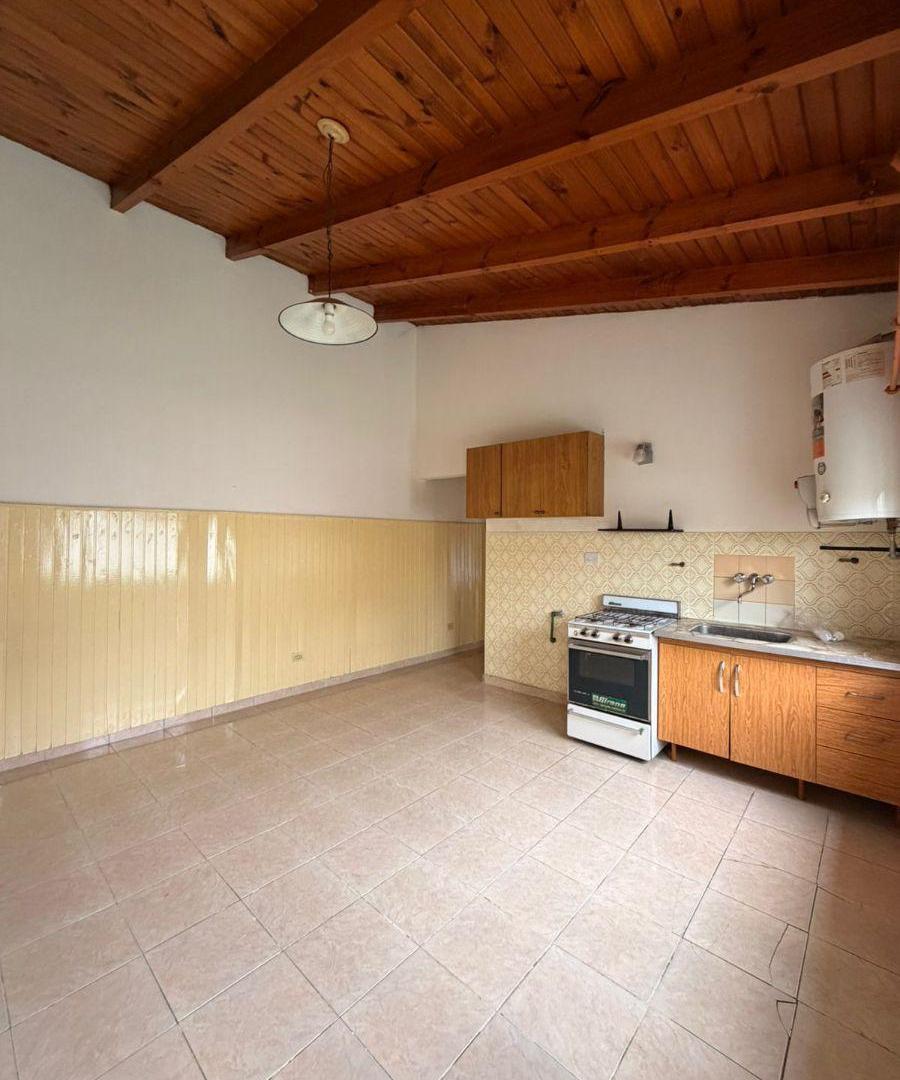 Foto de Departamento de 1 dormitorio en planta baja, imagen 1