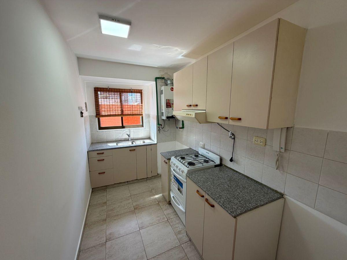 Foto de DEPARTAMENTO EN ALQUILER CENTRO DE NEUQUÉN– 2 DORMITORIOS, imagen 4