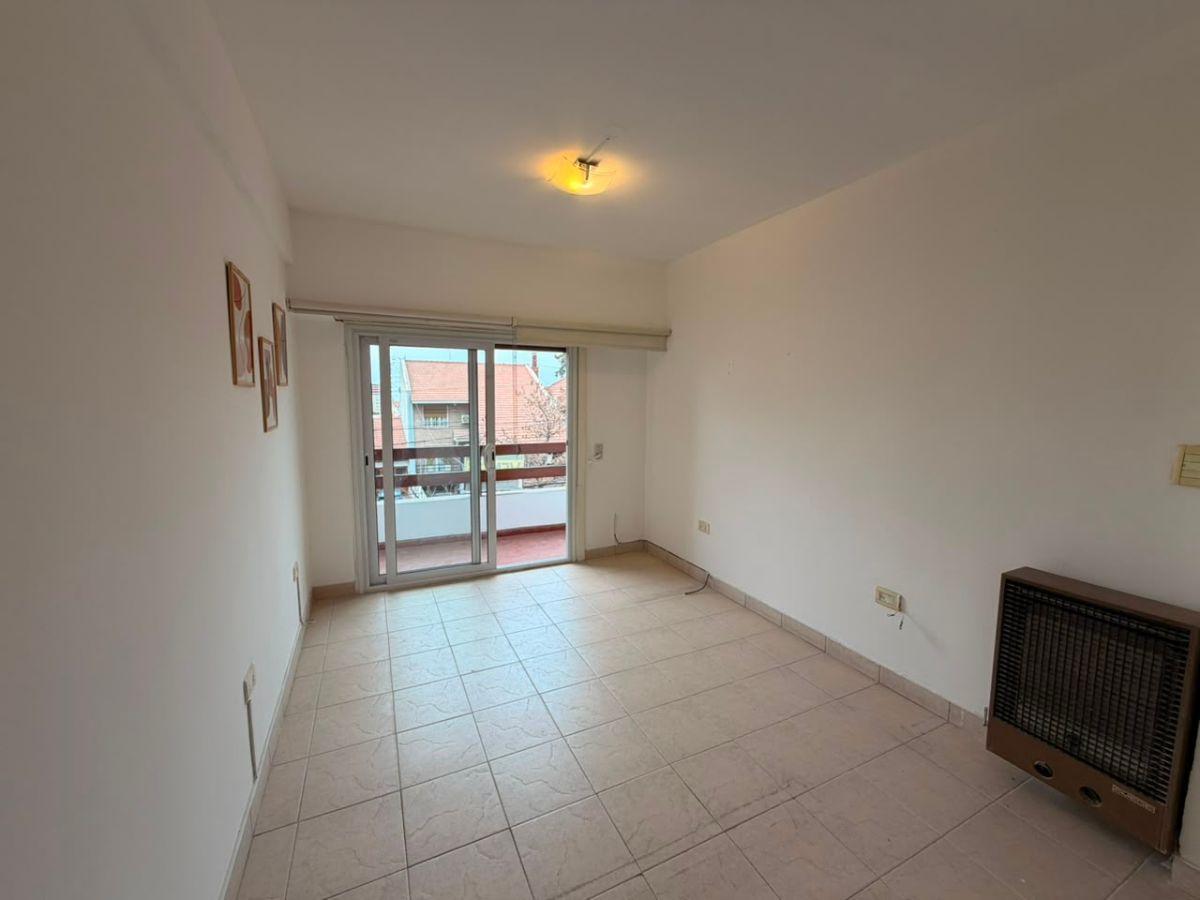 Foto de DEPARTAMENTO 1 DORMITORIO EN VENTA | EXCELENTE UBICACIÓN | ANTÁRTIDA, imagen 3