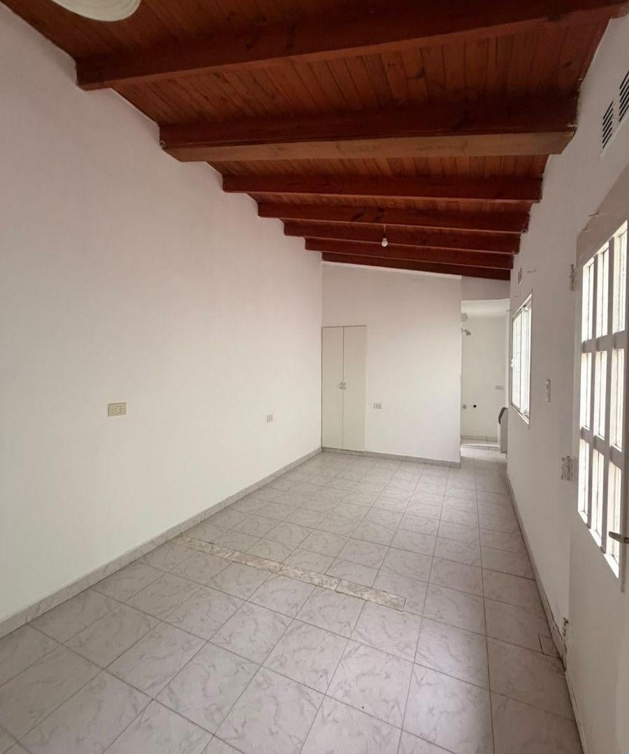 Foto de DEPARTAMENTO 1 DORMITORIO CENTRICO - SIN EXPENSAS, imagen 3