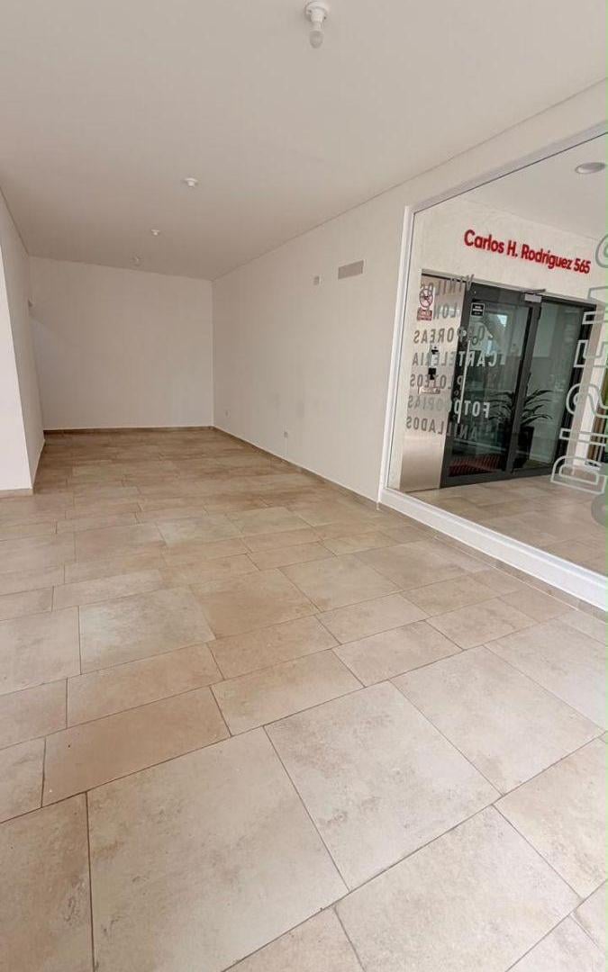 Foto de ALQUILER LOCAL COMERCIAL / OFICINA, imagen 4