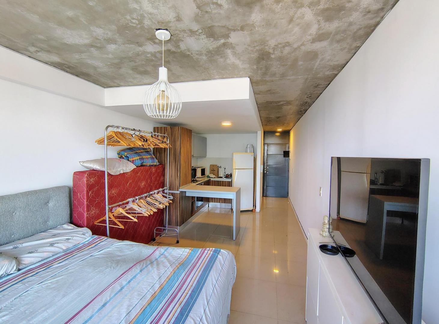 Foto de Departamento en alquiler (Monoambiente amueblado), imagen 2
