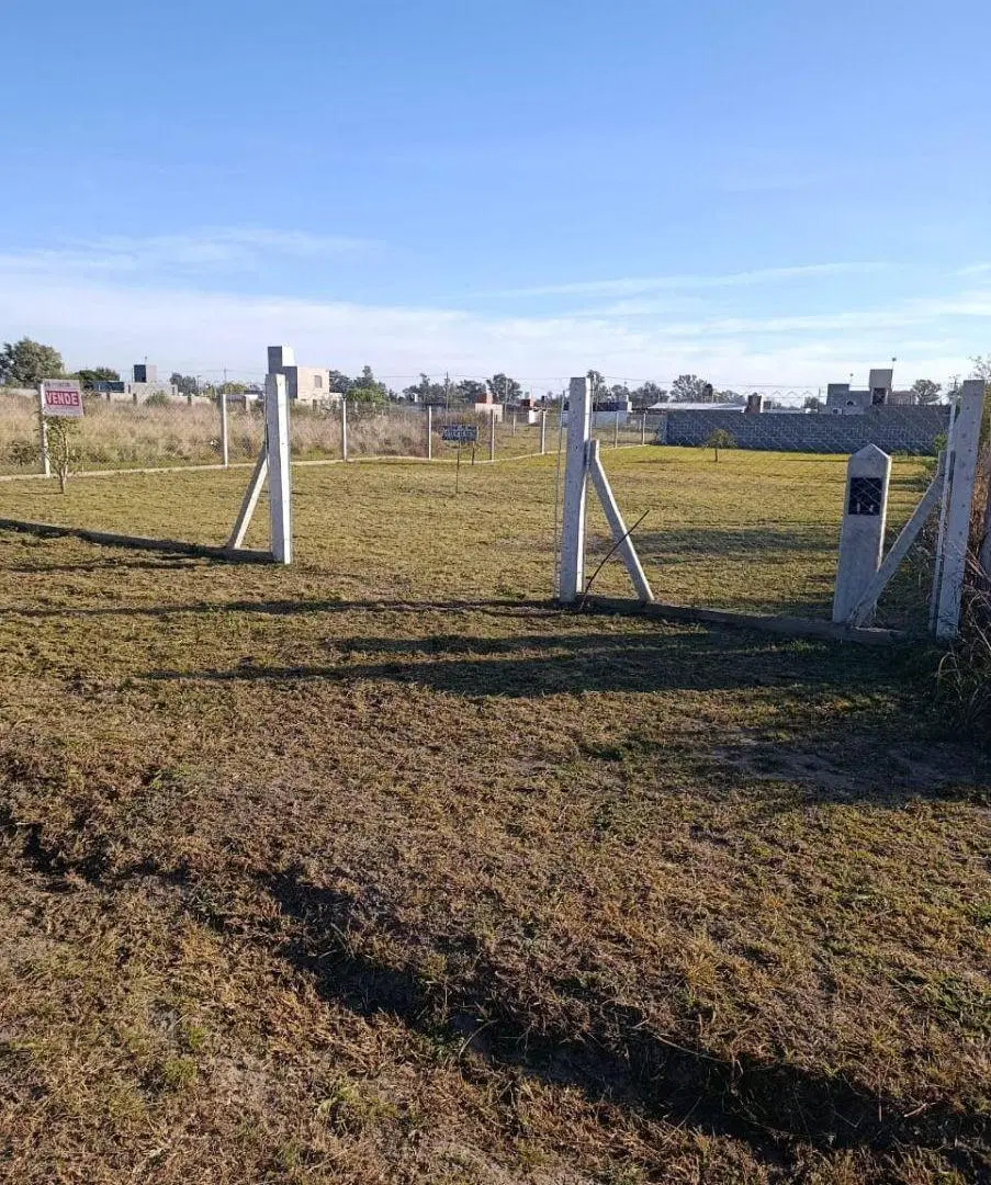 Alta Gracia ,Villa del Prado Barrio Los Olivares ,Liquido Lote c/cerco olimpico ..Financio 5
