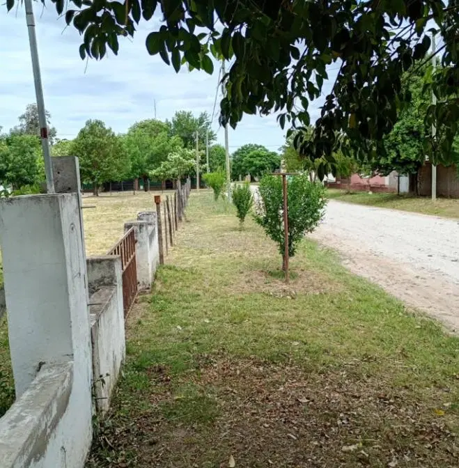 Casa en Villa San Isidro con Escritura y todos los servicios 3