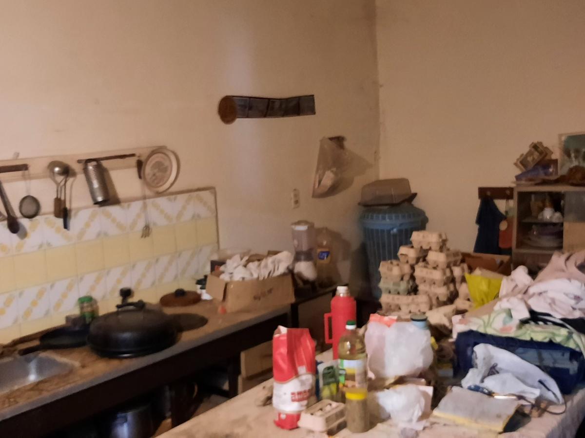 Casa a Refaccionar con Excelente Terreno! Zona Residecial! 3