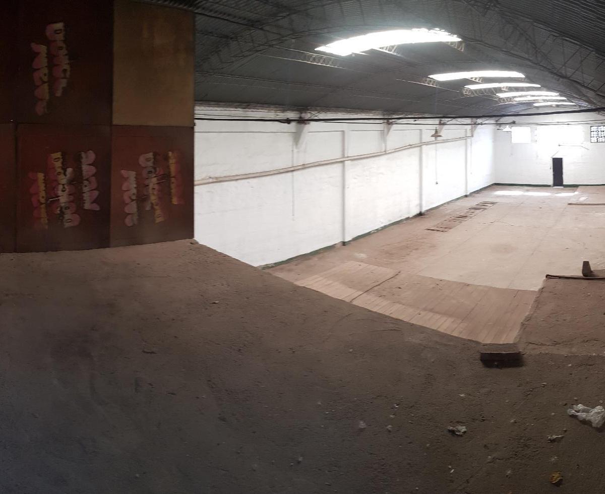 Vendo Galpon 300 m² Av Juan B Justo 4400 (Lote 10x43) 4