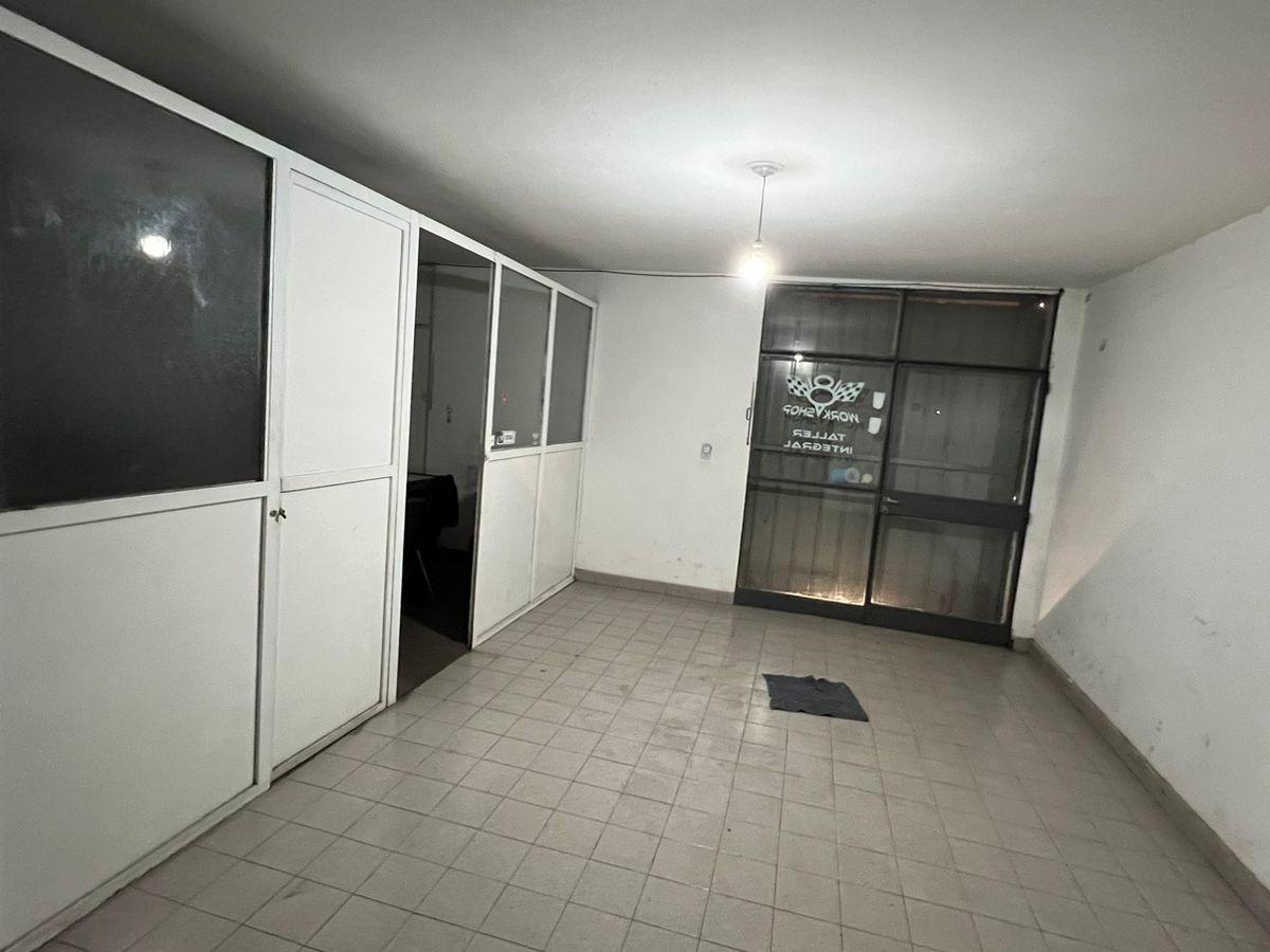 Galpon: 360 m² Juan B. Justo 4400 con Local y Oficina 3