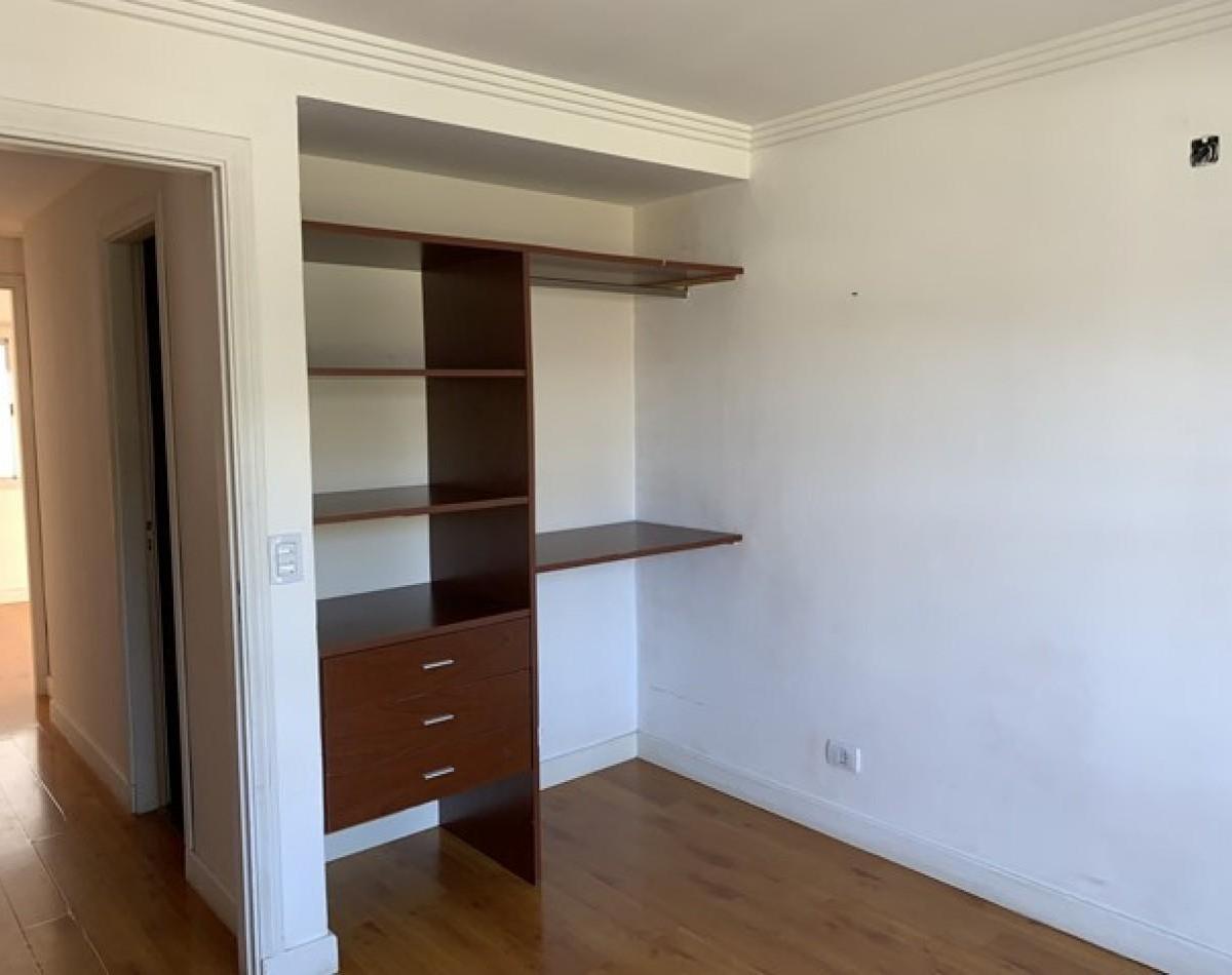 Triplex 4 Amb. C/patio 5