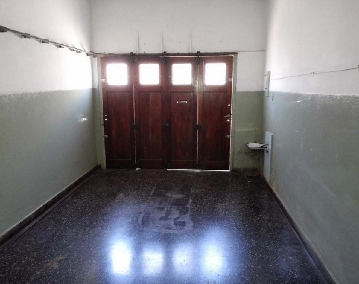 Foto de Oportunidad Duplex 3 amb. 2 bnos. gge. patio - PADRE DUTTO 39 casi Juan, imagen 2