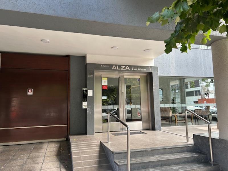 PISO 4 AMBIENTES C/ COCHERA PLAZA MITRE