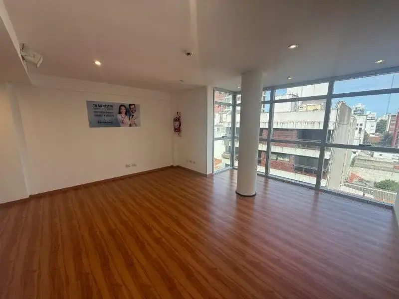 Oficina comercial en Venta en Macrocentro 2
