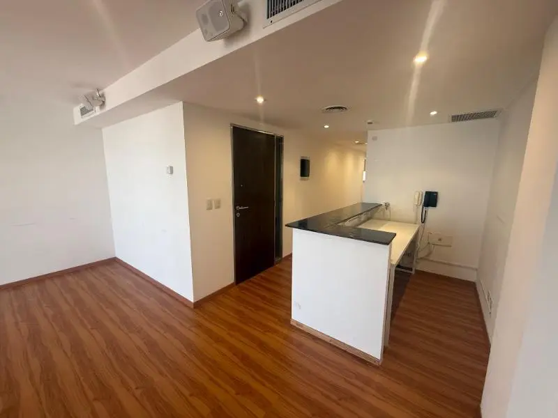 Oficina comercial en Venta en Macrocentro 4