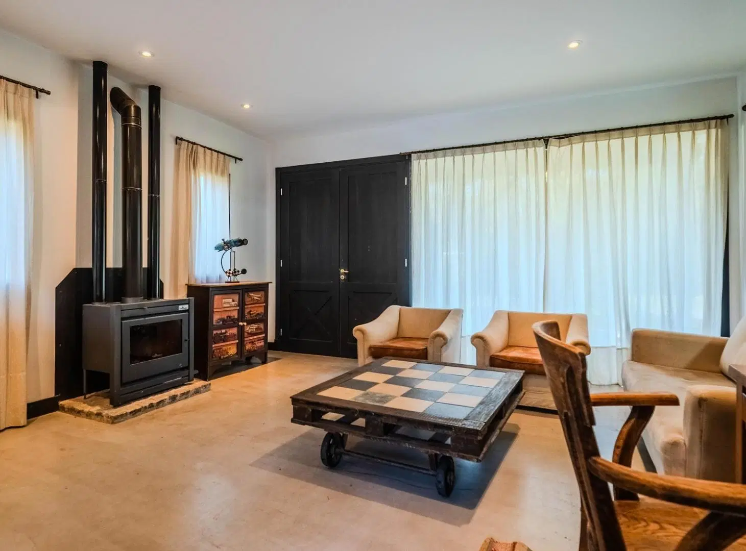 Chalet en venta Barrio Los Pinos, Rumenco. 4