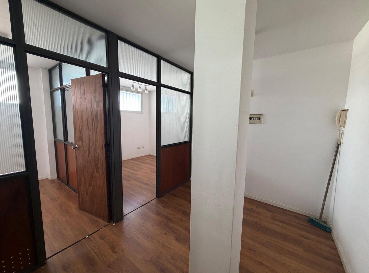 Foto de Oficina comercial en Alquiler en Chauvín, imagen 4