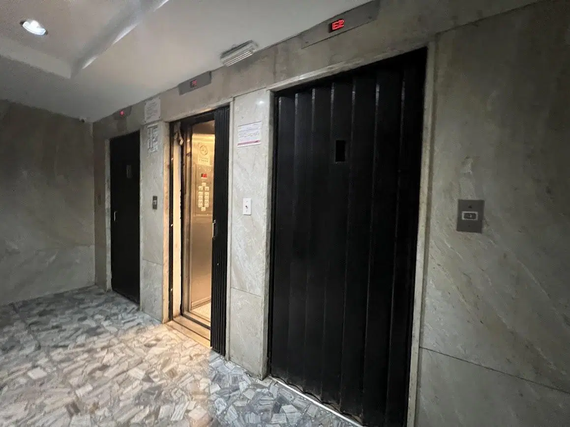 Departamento 2 Ambientes en Retiro - Excelente Ubicación - Esmeralda al 800 - Ideal Inversión 3