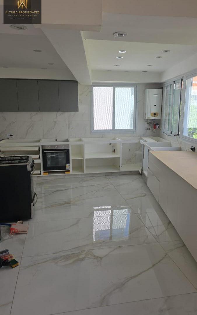 Foto de Venta departamento 4 Amb con cochera, imagen 4