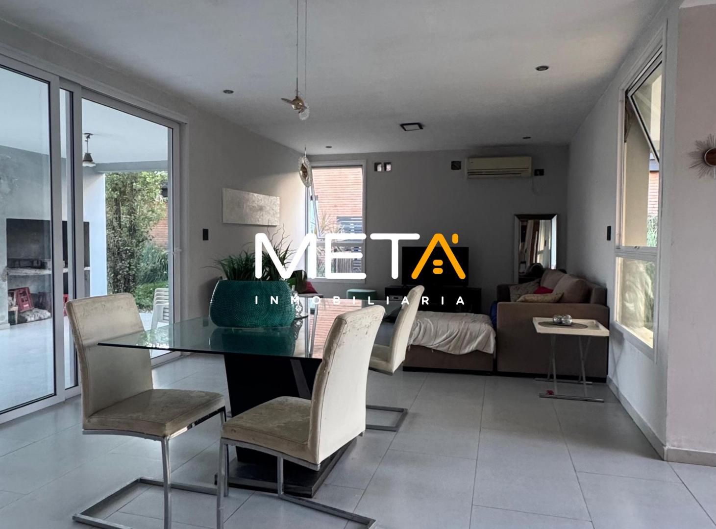 Foto de CASA EN VENTA – COUNTRY VILAGO, imagen 2