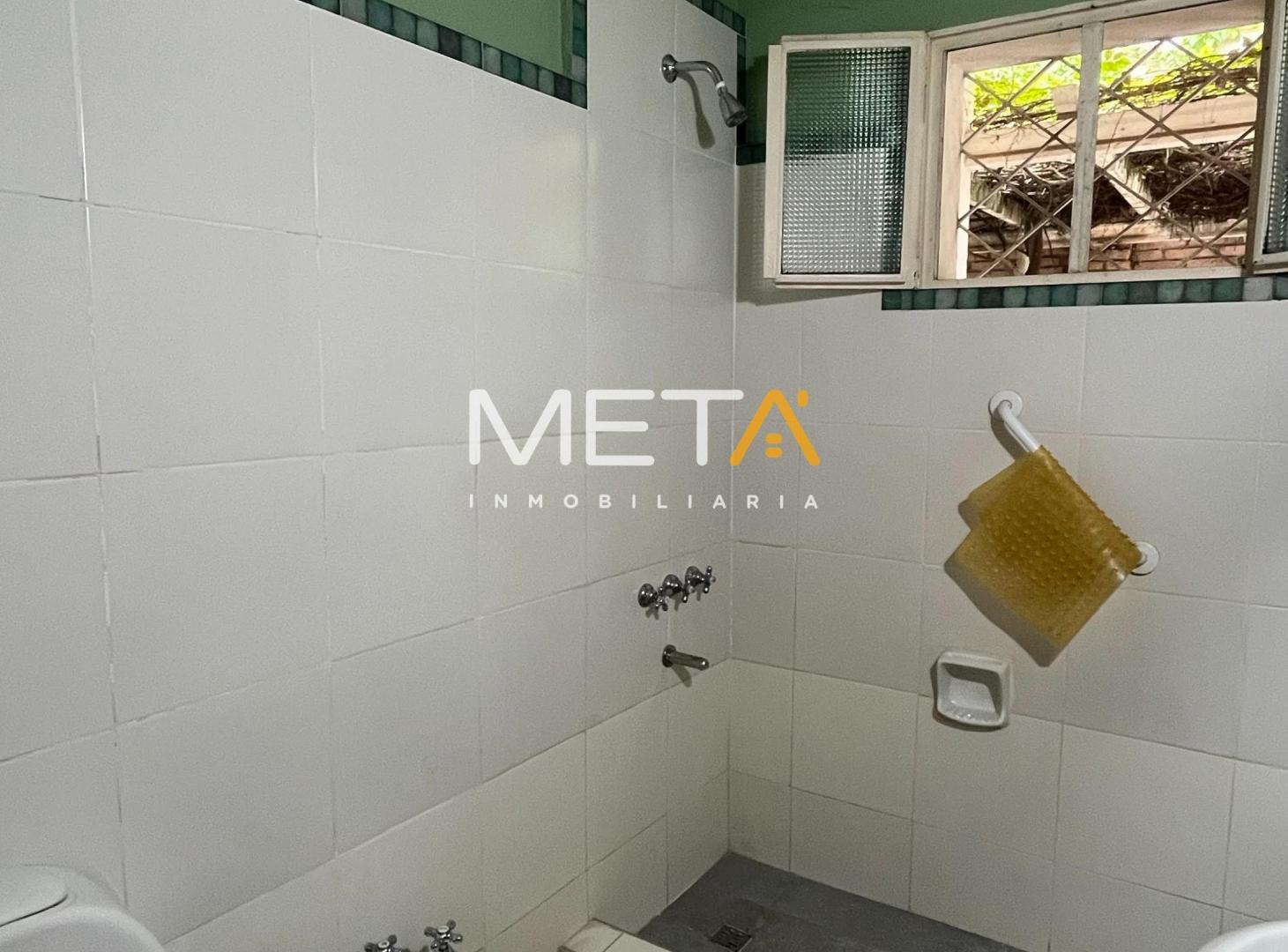 Foto de CASA EN VENTA DIEGO DE VILLAROEL 400 YERBA BUENA A 2 CUADRAS DE AV ACONQUIJA 400, imagen 2