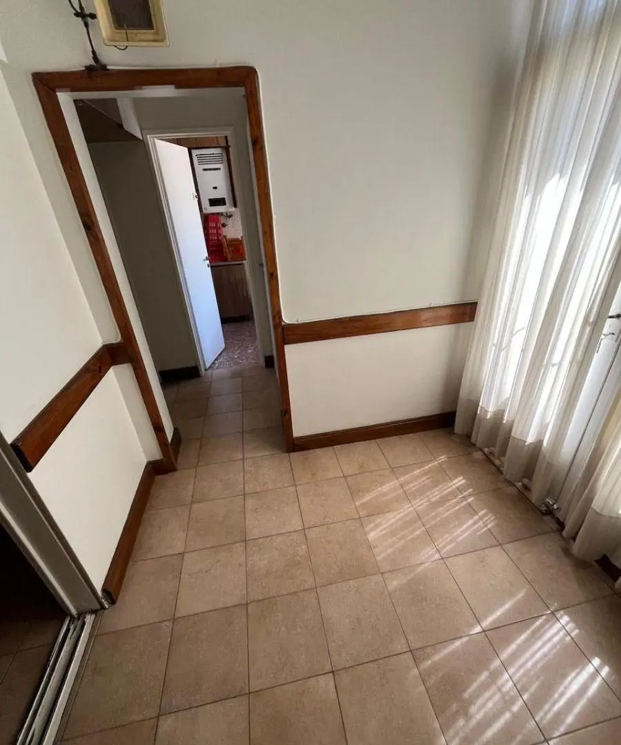 Casa con 225 m² y 3 dormitorios en venta en Fisherton, Donado 200 bis 5