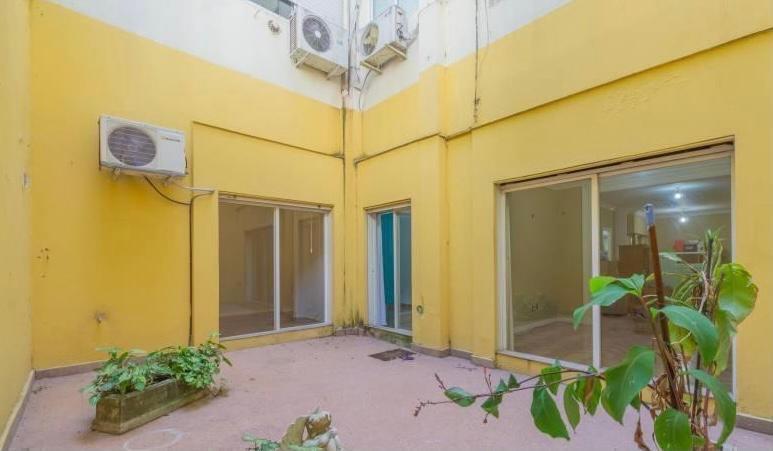 Venta Departamento en Recoleta - Excelente Planta Baja 5