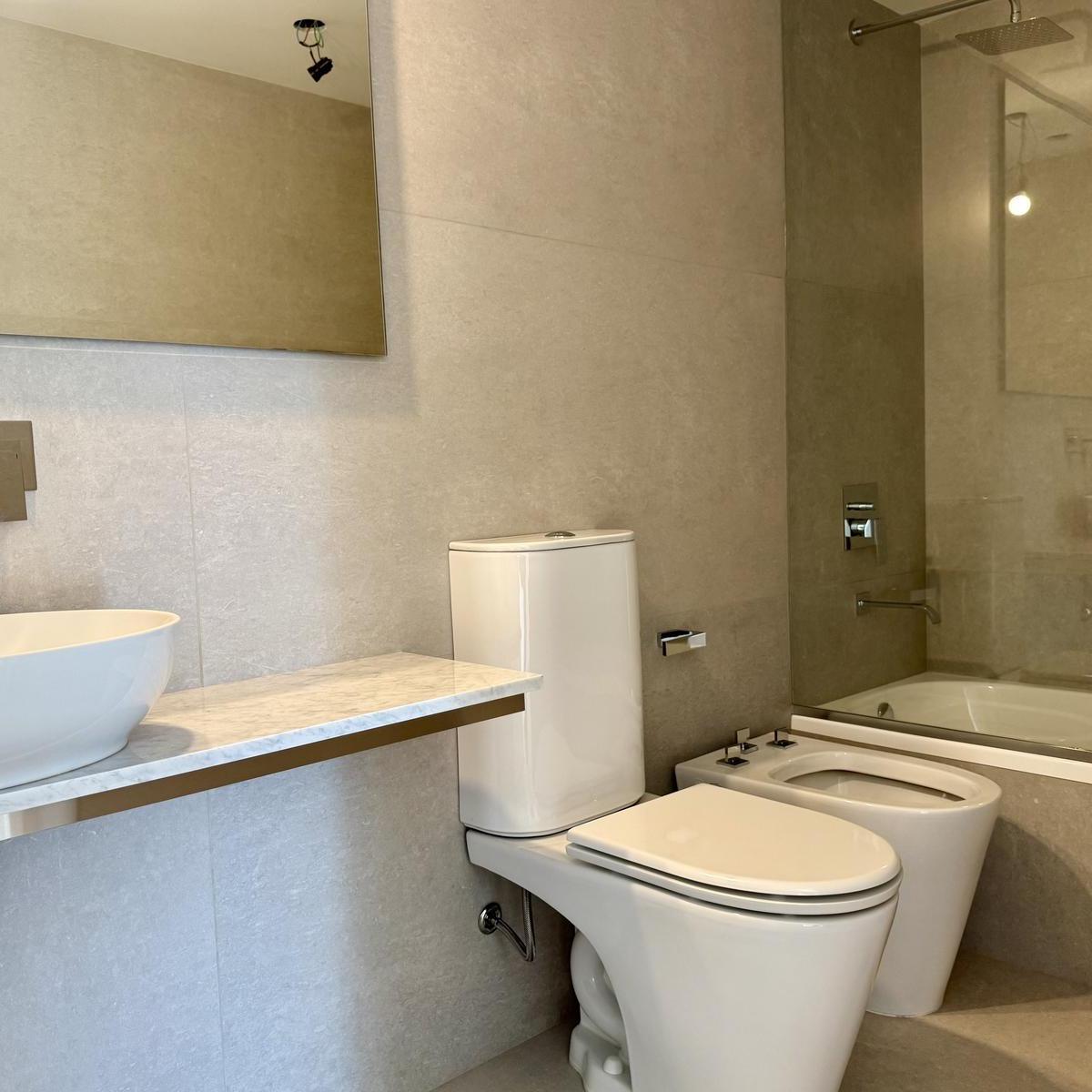 Venta Departamento 4 Ambientes Acqua Azcuy en Flores 3