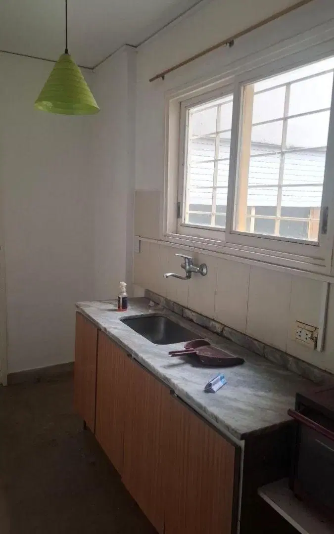 Departamento, con patio 1