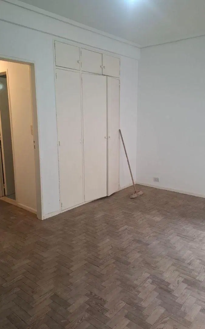 Departamento, con patio 2