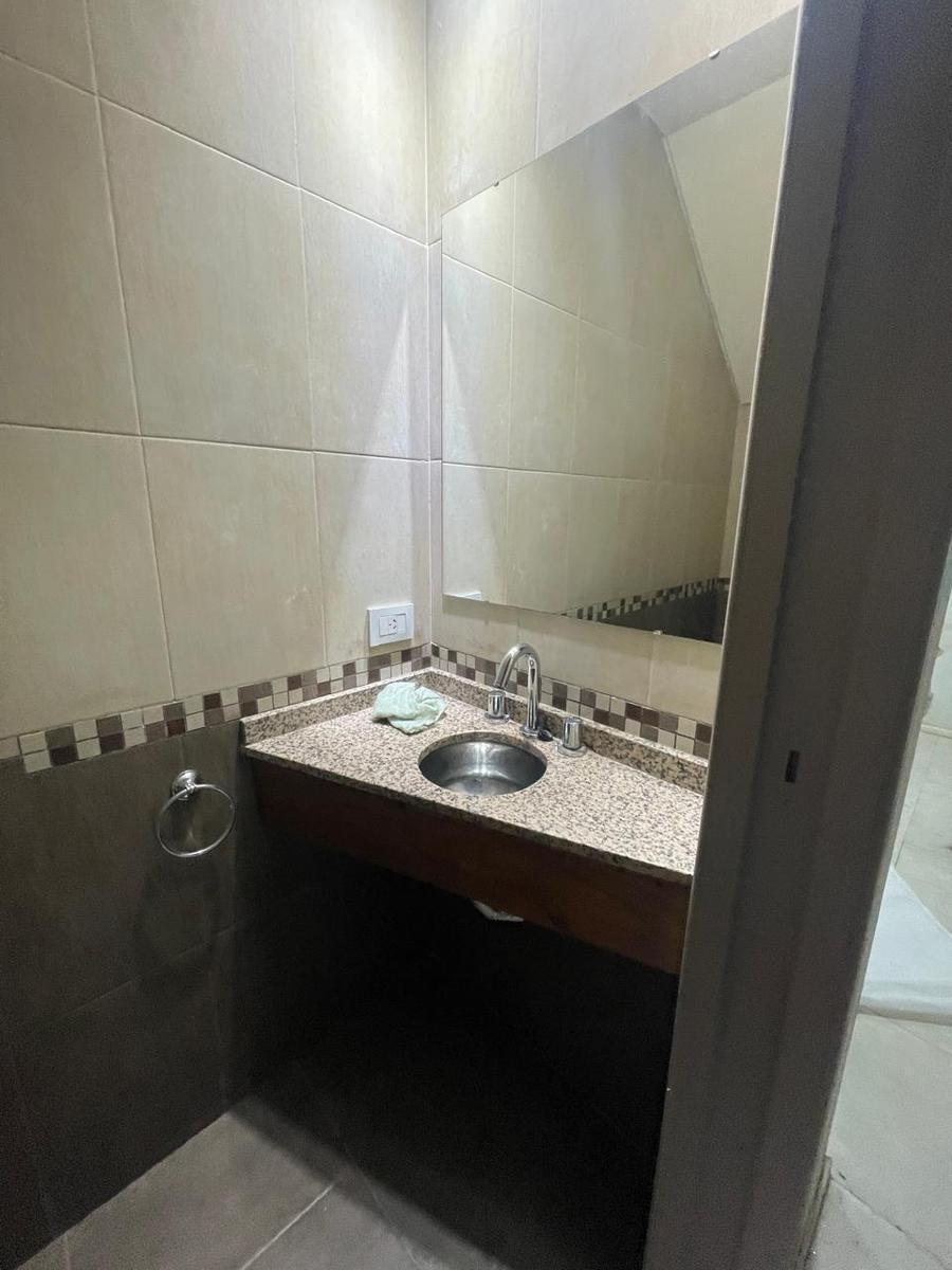 Departamento en Cafrune Al 100, Esquina Paraná, Barrio Las Rosas 4