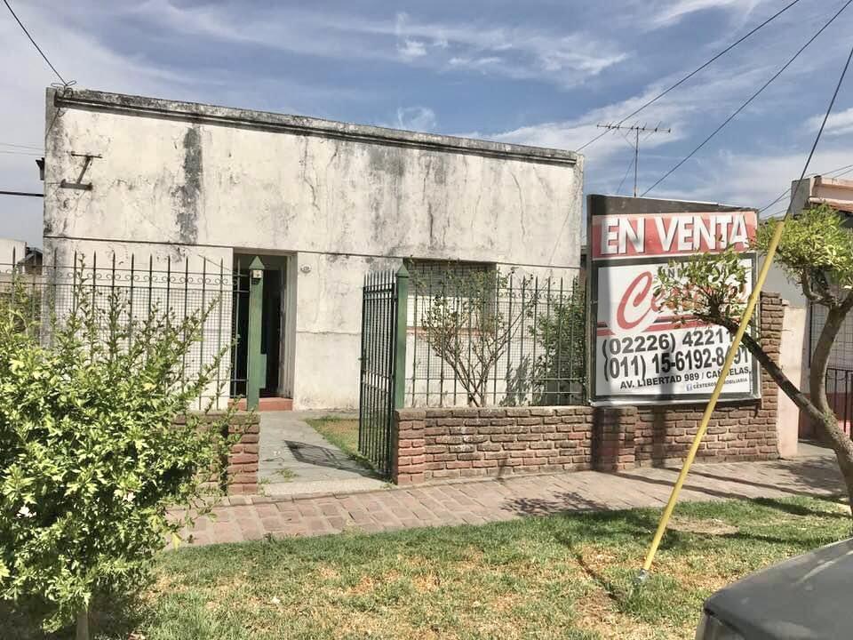 Casa a Refaccionar en San Martin a m de 12 de Octubre 2