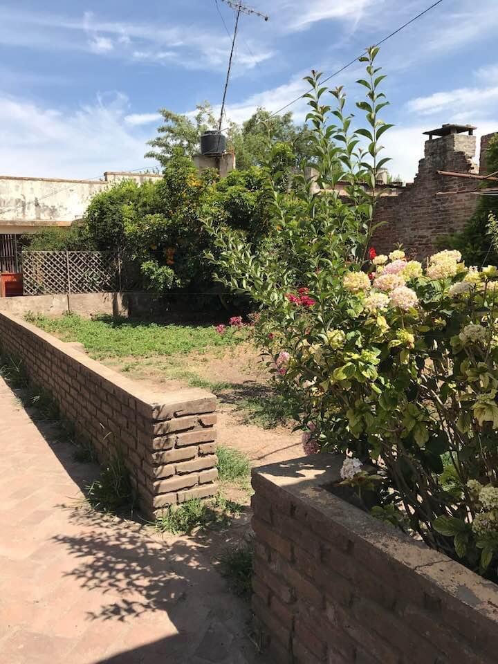Casa a Refaccionar en San Martin a m de 12 de Octubre 1