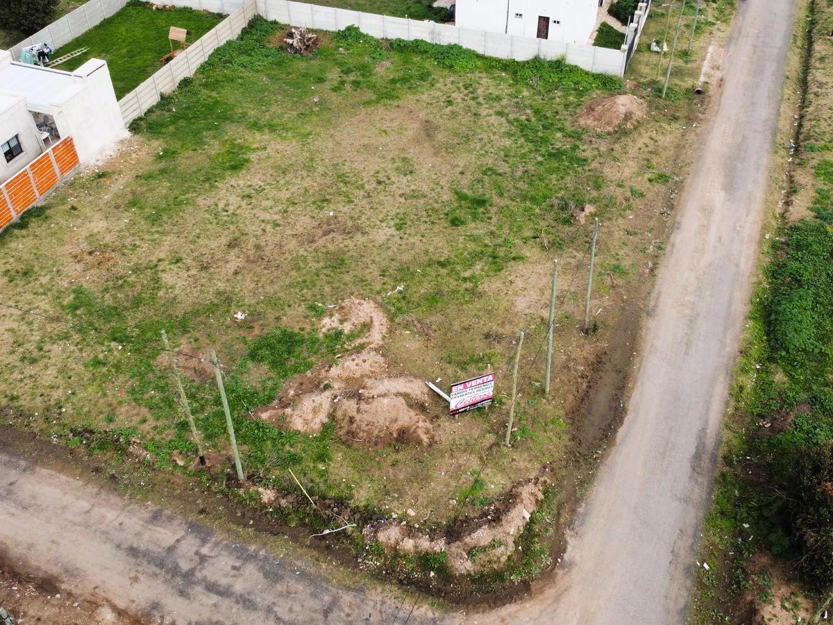 Terrenos en Mozotegui Entre Saavedra y Larrea 1