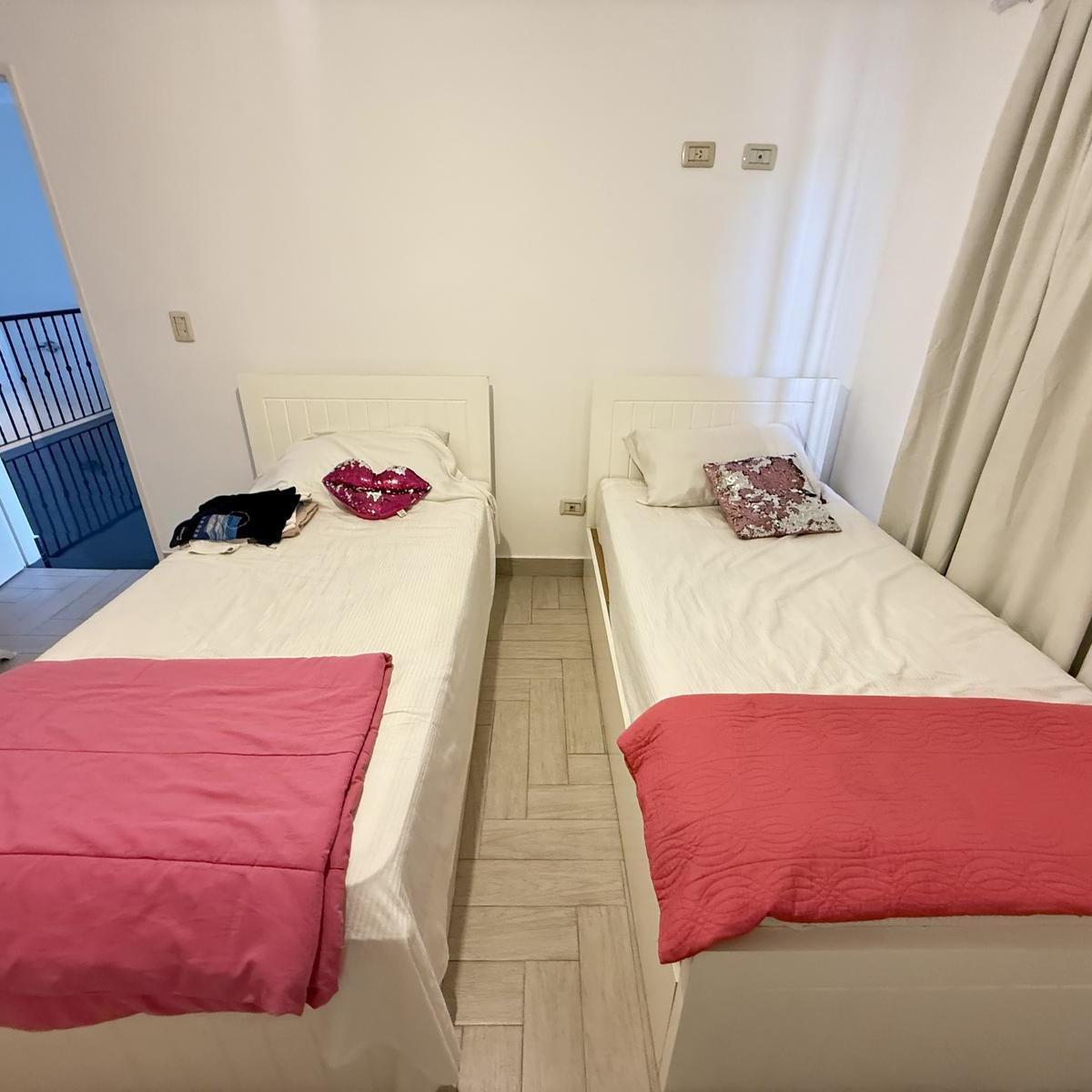 Foto de Hermosa Casa en Hipólitoe Irigoyen al 200, imagen 2
