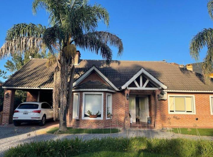 Hermoso Chalet en barrio Altos del Carmen UF-48, Cañuelas 1