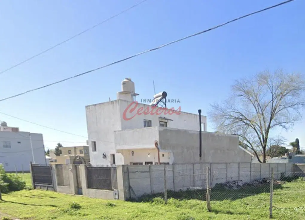 Terreno de 300m2 en calle Mozotegui, entre Saavedra y Matheu - Cañuelas 2