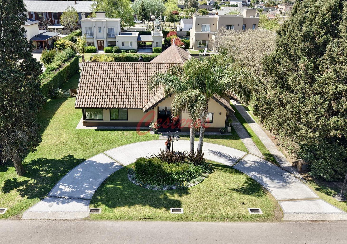 Foto de Casa (180m2) con pileta en Barrio Privado Altos del Carmen, Cañuelas, imagen 1