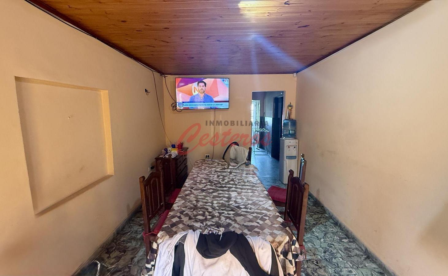 Foto de Casa de 120 m² con garaje de 30 m² y patio — Catamarca 773, Cañuelas, imagen 2