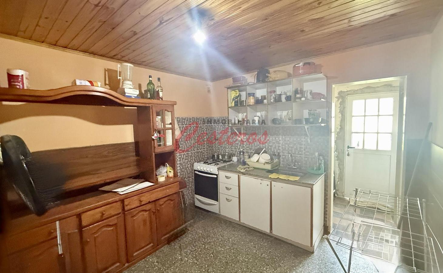 Foto de Casa de 120 m² con garaje de 30 m² y patio — Catamarca 773, Cañuelas, imagen 3