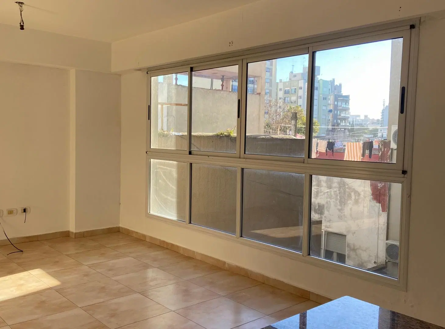 Monoambiente en venta en Lanús Este 5