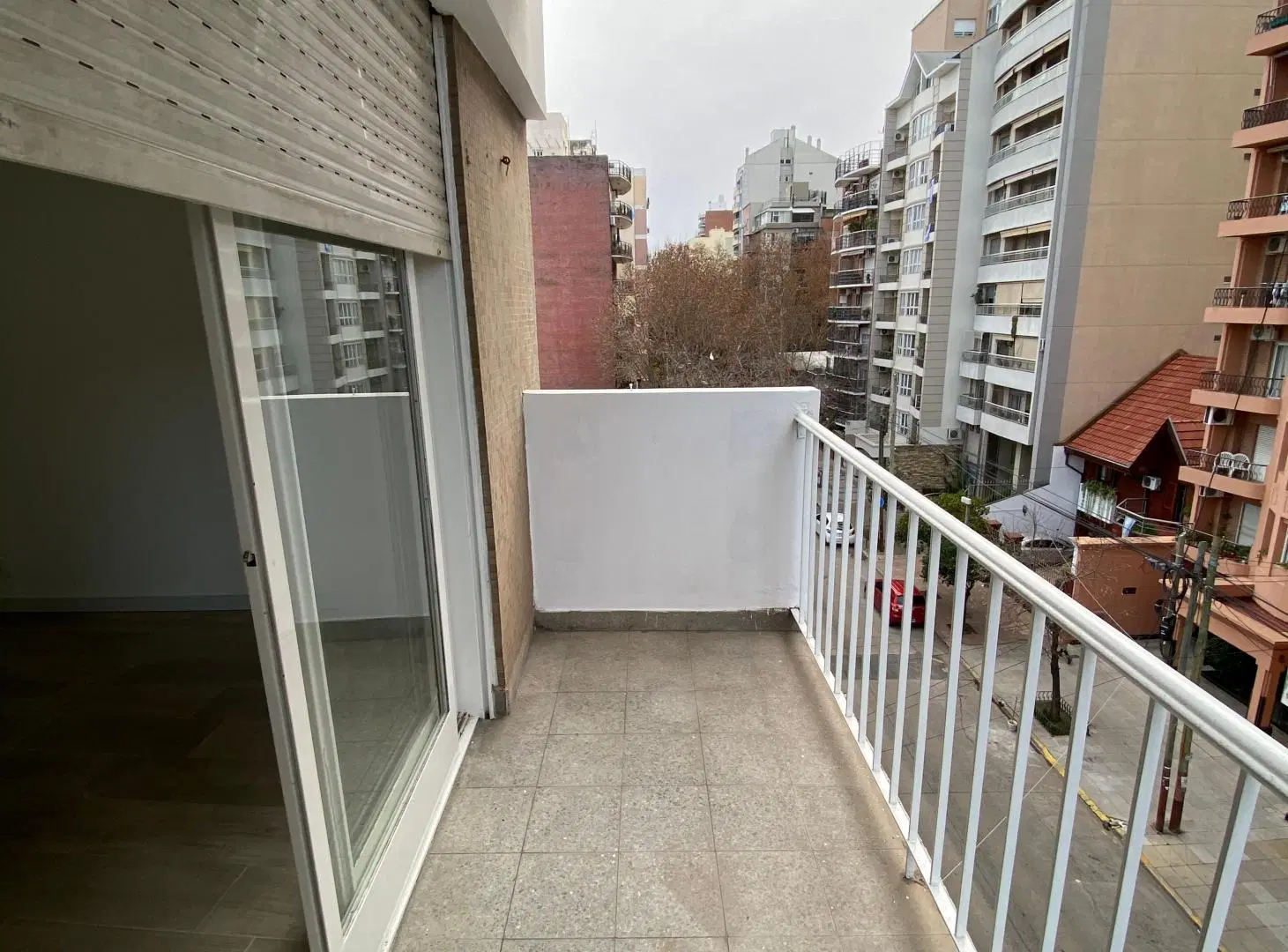 Departamento dos ( 2 ) ambientes dormitorio en alquiler en Lanús Oeste 4