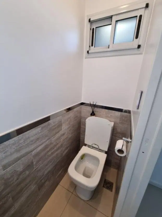 Departamento 4 ambientes con 3 dormitorios en venta en Lanús Oeste 8