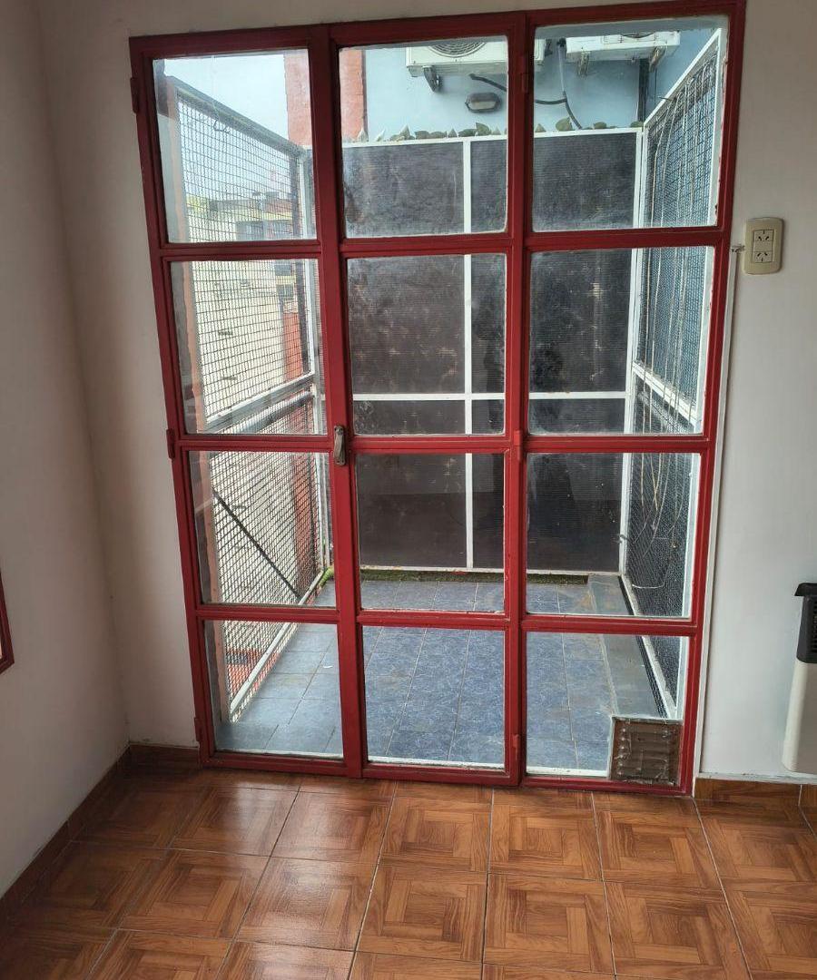 Foto de Departamento Dos Ambientes Duplex Al Frente, imagen 3